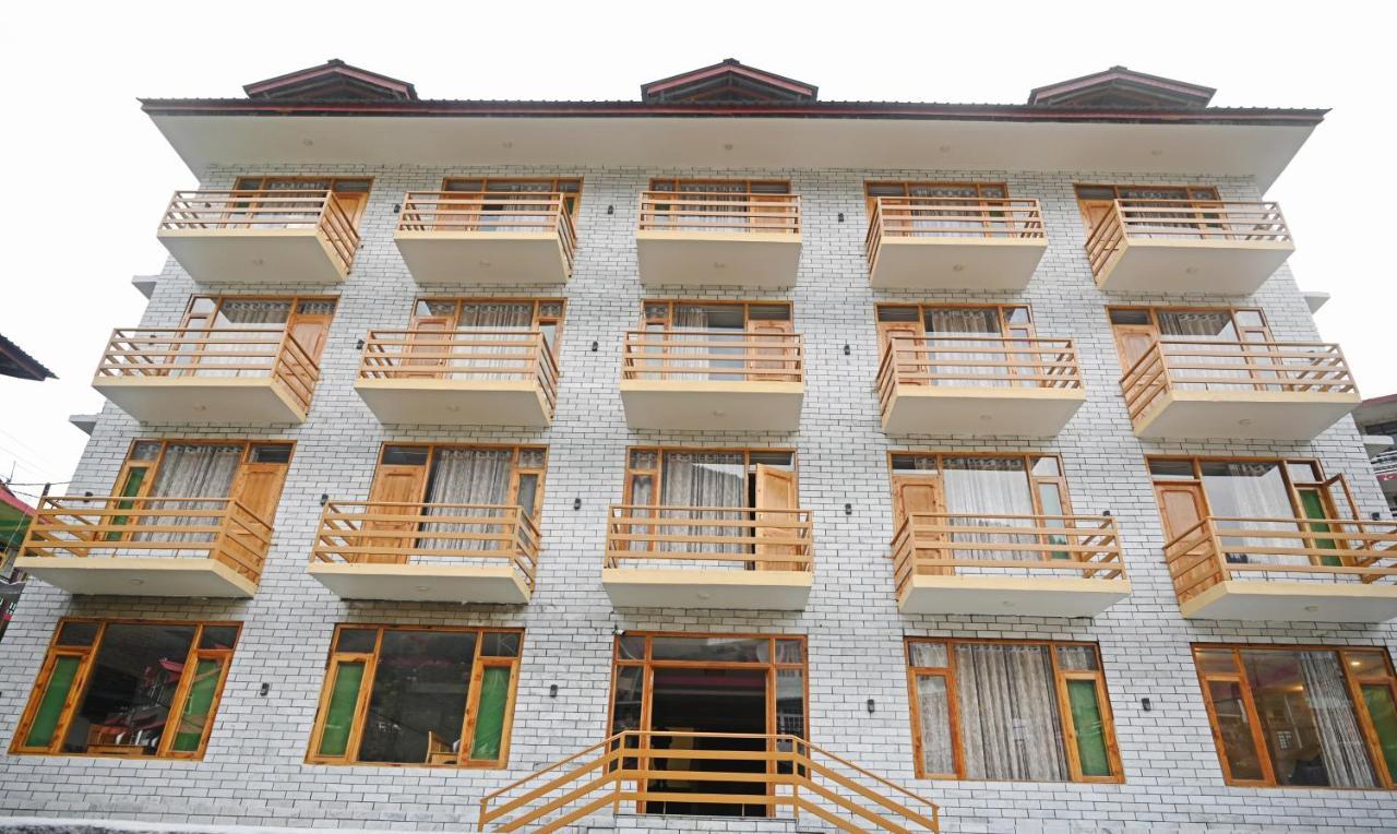 Treebo Dev With Valley View, Mall Road Manāli Exterior foto